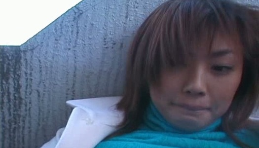 Amateur brunette Rui Misato gets picked up for a quickie porn pics