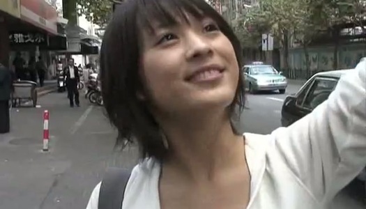 Adorable Japanese model Kitano Nikki makes a new hair style porn pics