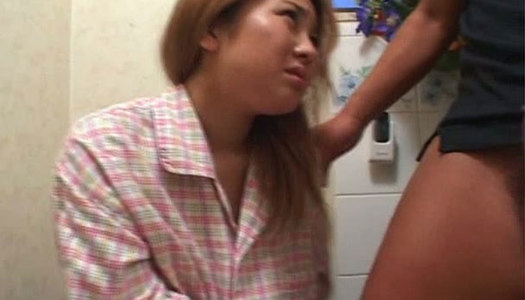 Chubby and sassy blonde Kiyoka Sugiura giving fellatio porn pics