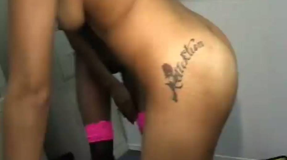 Lascivious ebony chicks work their magic on this lucky man's cock - 7. pic
