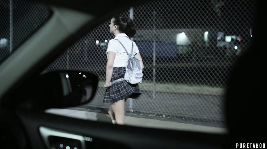 Sexy student in kilt skirt Ashley Adams is picked up and fucked by stranger - 2. pic