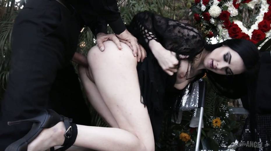 Widower fucks nasty and sex hungry Marley Brinx right at the funeral - 12. pic