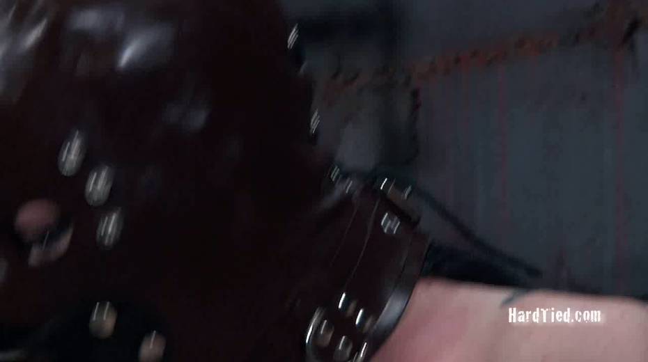 Big tied up tits and close up pussy toying - 6. pic