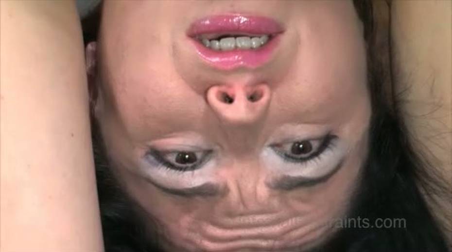 Kinky master finger fucks wet muff of appetizing sex-slave - 2. pic