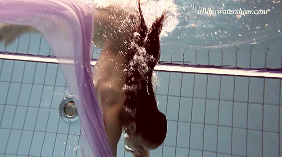 Charming curly babe Paulinka shows striptease under the water - 13. pic