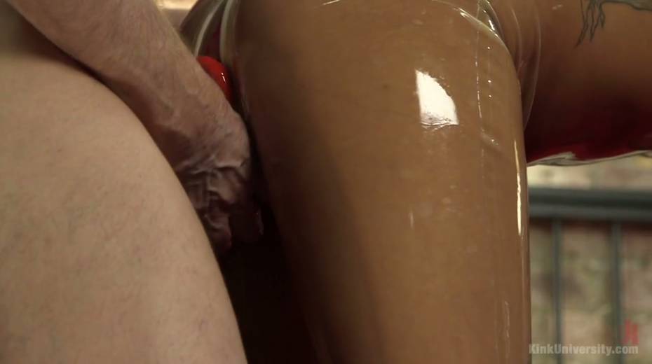 Kinky dude fucks sex-hungry Latex bitch Jessica Creepshow - 9. pic