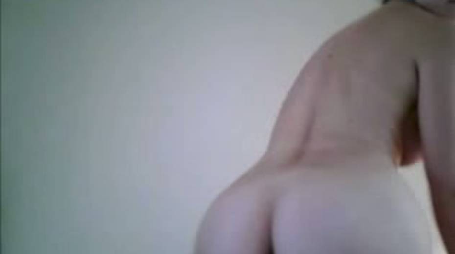 Charming blonde fondling her pussy in amateur solo video - 9. pic