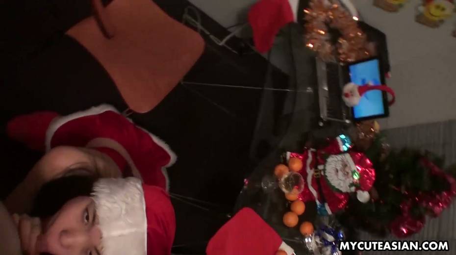 Cute Asian wearing Santa outfit gives her head on a pov camera - 4. pic