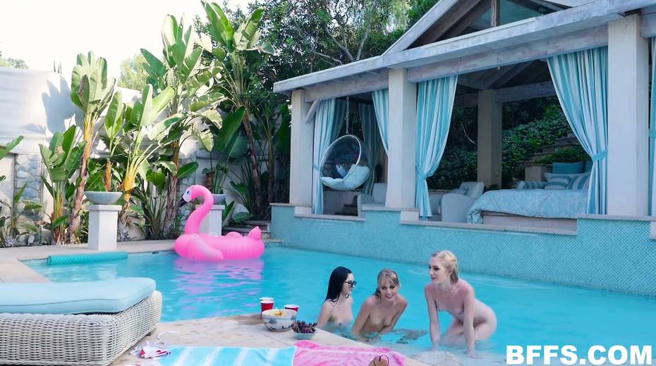 Three oversexed lesbian babes lick each others pussies by the poolside - 6. pic