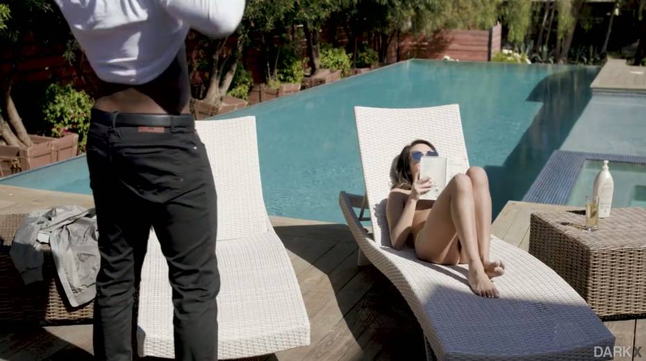 Interracial erotic video featuring white temptress Isabella Nice - 2. pic