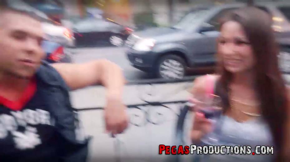 Red haired chick Cassie Roze is picked up and fucked by one kinky stranger - 3. pic