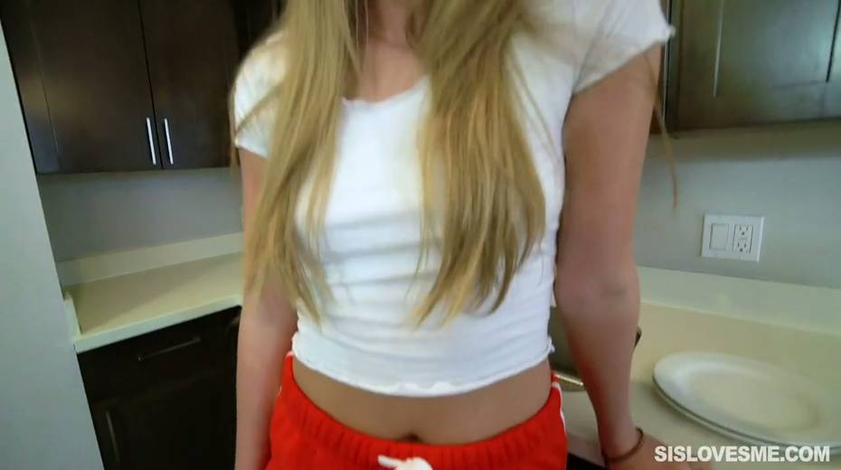Delicious stepsister with plump ass Ashley Red gets her pussy fucked in the kitchen - 6. pic