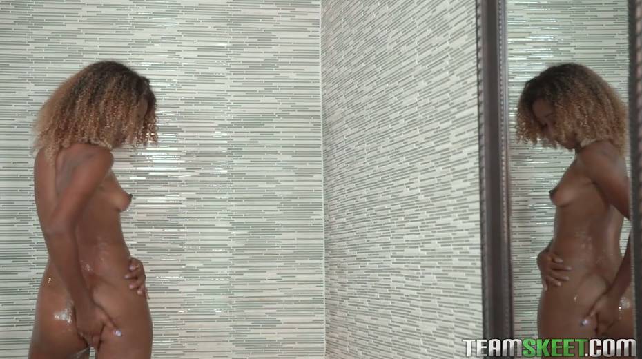 Black chick Kiki Star is eager for big white penis and wants to be rammed hard - 6. pic
