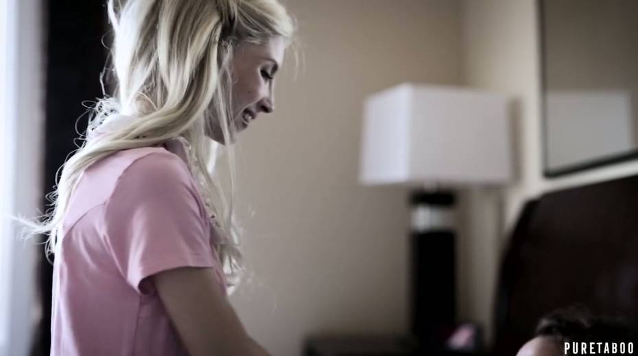 Petite blonde in glasses Piper Perri gets facial after hardcore gangbang - 4. pic