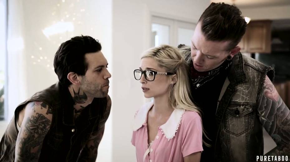 Petite blonde in glasses Piper Perri gets facial after hardcore gangbang - 6. pic