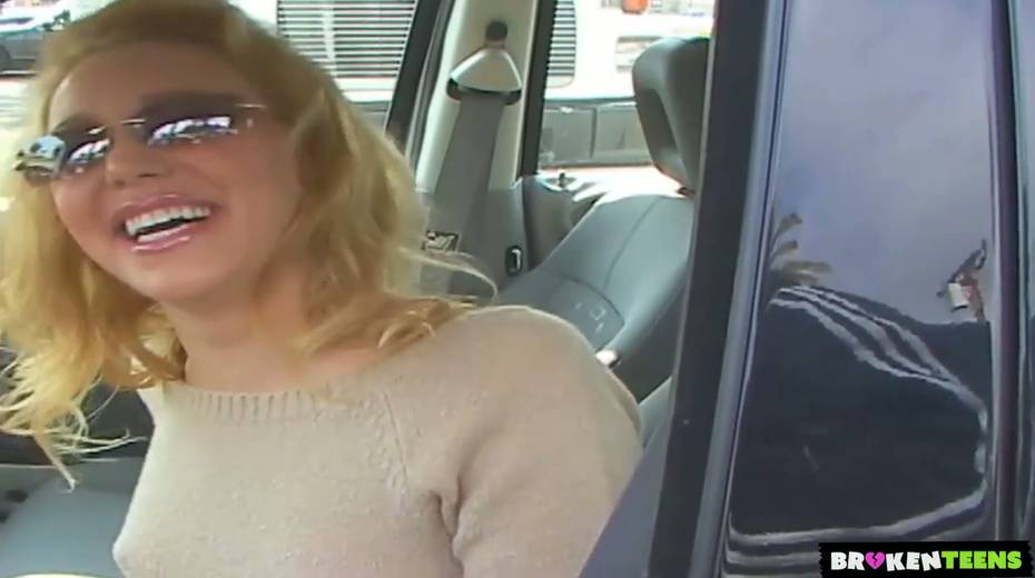 Whorish blonde with small tits and big ass Liv Wylder gets her cunt blacked - 3. pic