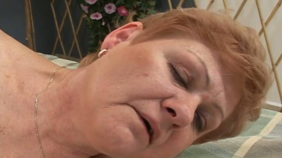 Lustful grandma boned bad in her hairy clam in sideways pose - 8. pic