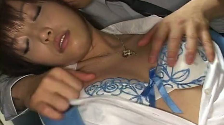 Lubricious oriental nympho loves having her tits worshiped - 5. pic