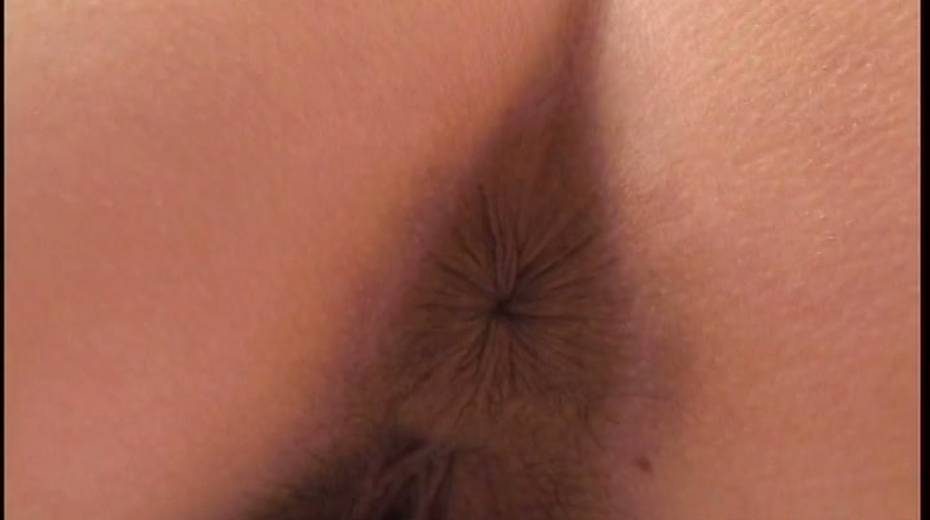 Asian nympho wants every inch of her lover's dick in her mouth - 5. pic