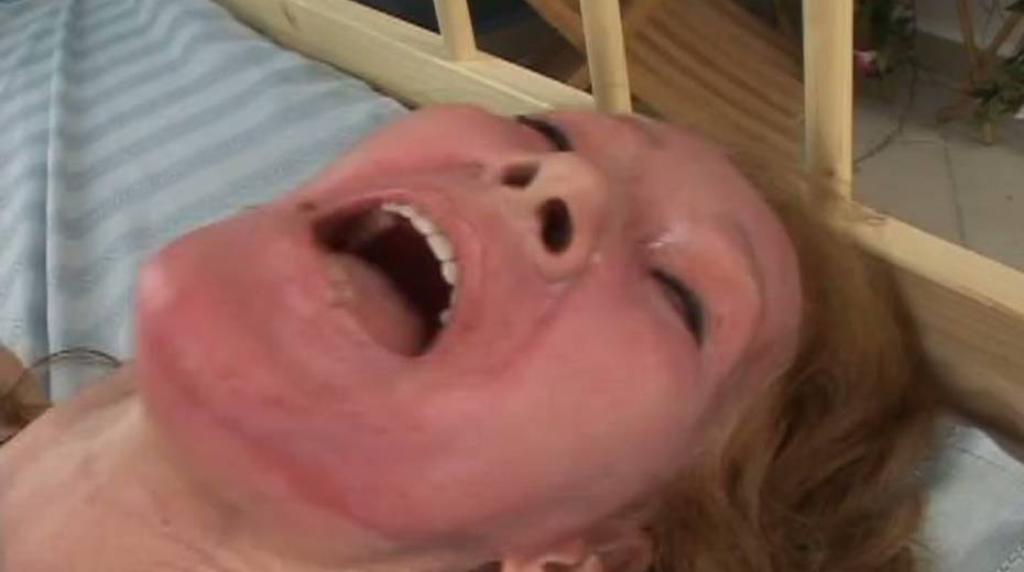 Lewd grandma riding hard cock before fucking dirty in a missionary position - 15. pic