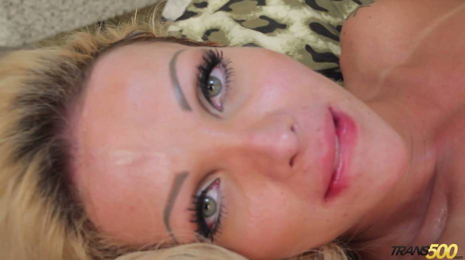Sexy tranny wearing stockings Carla Novaes enjoys playing with tiny dick - 5. pic