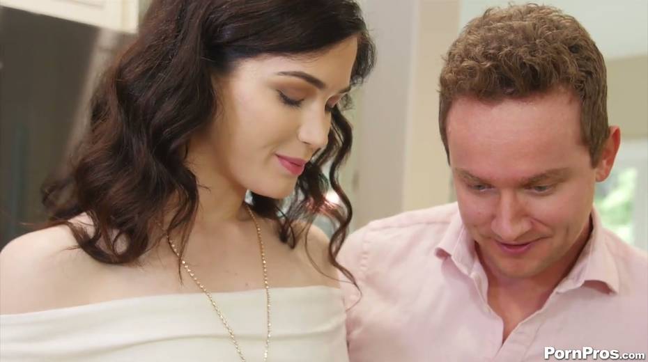 Passionate lover kisses and fucks gorgeous young brunette Evelyn Claire - 3. pic