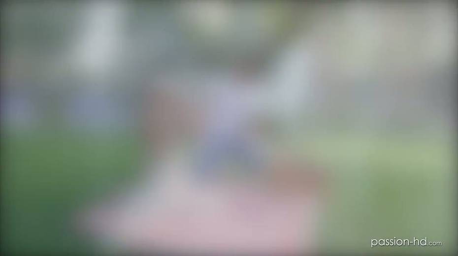 Passionate sex with hot blooded blond girlfriend Emma Hix on the lawn - 6. pic