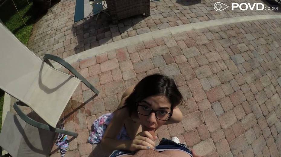 Slim babe with nice tushy Harmony Wonders gets her slit stretched in hot POV clip - 8. pic