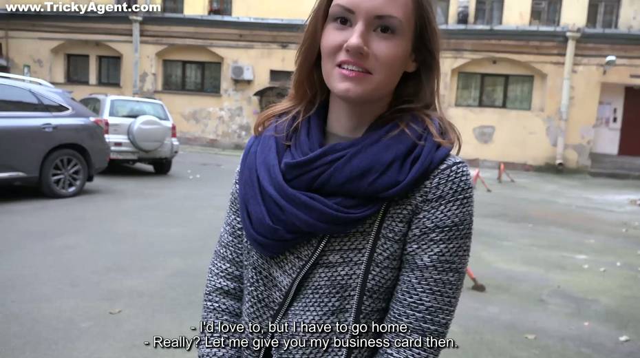 Russian amateur chick Sofy Torn does her best in casting XXX video - 3. pic