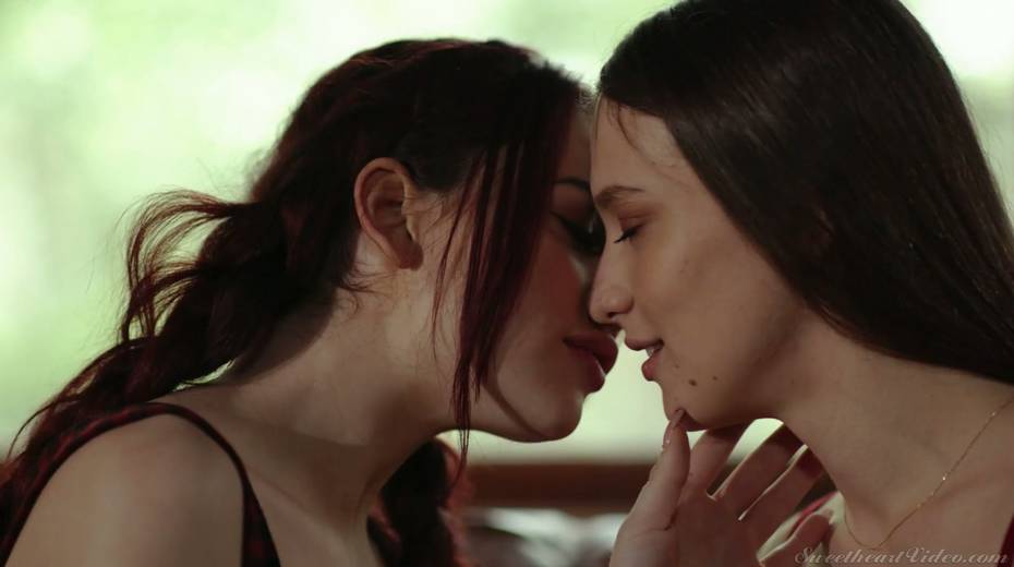 Red haired lesbian Sabina Rouge gives a splendid cunnilingus to sexy nextdoor girl - 3. pic