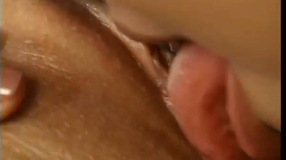 Gorgeous sex goddess Teanna Kai enjoys tempting lesbian sex - 9. pic