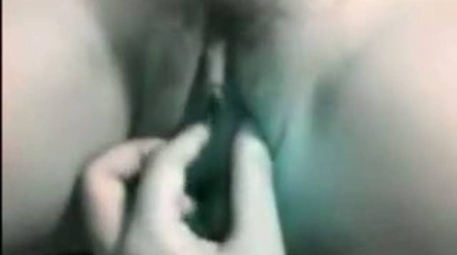 Surely horny and perverted Desi wifey gets her ugly cunt fucked on cam - 7. pic