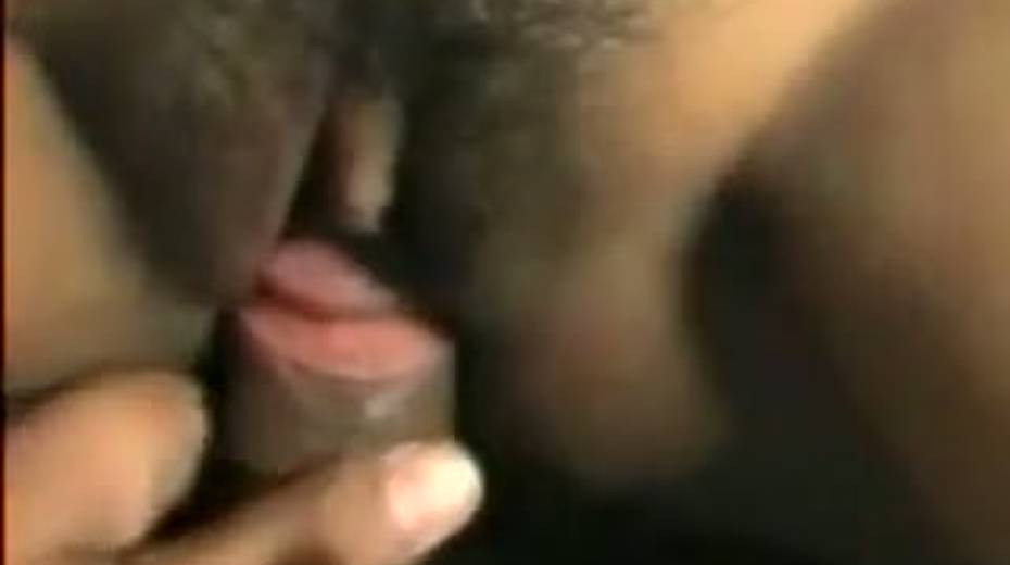 Surely horny and perverted Desi wifey gets her ugly cunt fucked on cam - 10. pic