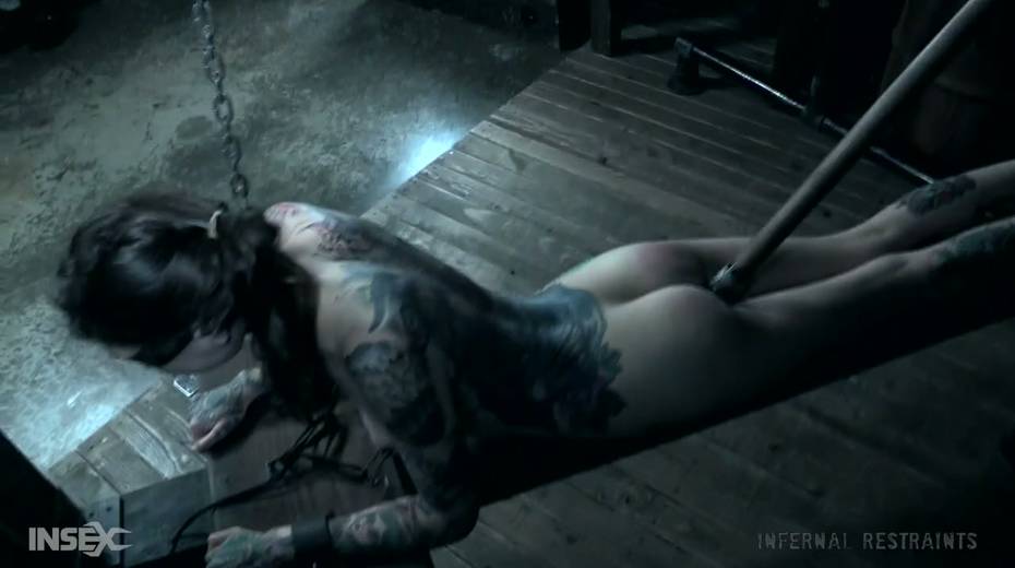 Tattooed sassy chick Rocky Emerson is punished in the dark room - 19. pic