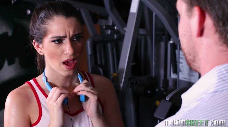 Sport chick Joseline Kelly is fucked hard by hot tempered fitness instructor right at the gym - 3. pic