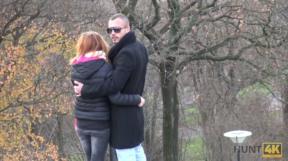 Young Czech chick gets intimate with barely known guy on the first date - 2. pic