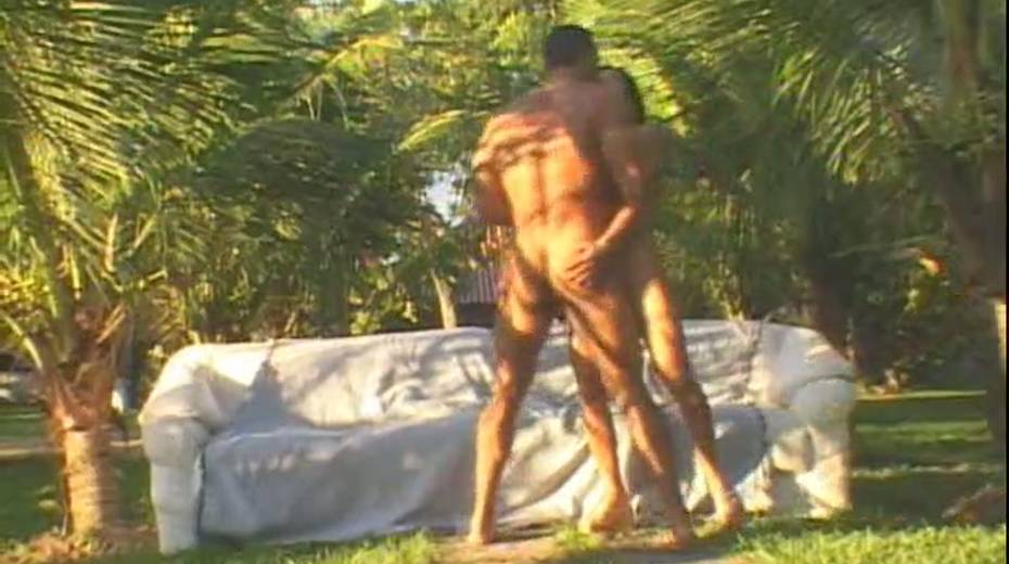 This shapely seductress craves the cocks of well hung dudes - 13. pic