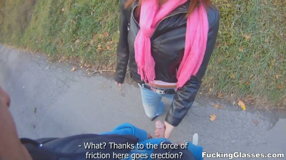 Perverted Russian chick provides strange dude with good blowjob outdoor - 7. pic