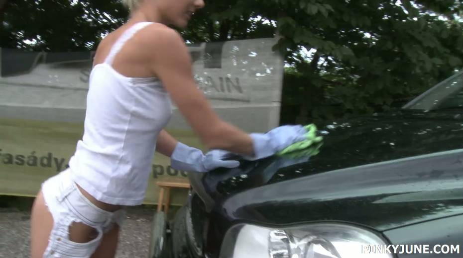 Slutty car washing babe Pinky June fucks herself outdoor - 3. pic