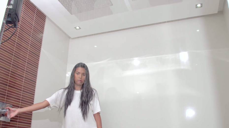 Beautiful seductive babe in wet white T-shirt Kendra Roll - 6. pic