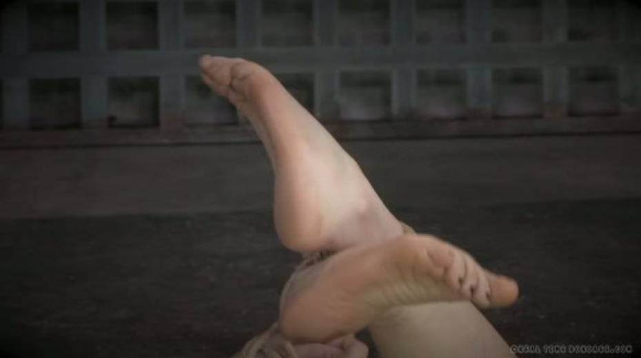 Sex-slave is lying on the cold floor and eating food - 8. pic