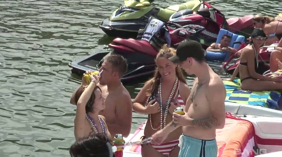 Hotti in bikini Cherell shows her pussy and goes wild on the yacht - 23. pic
