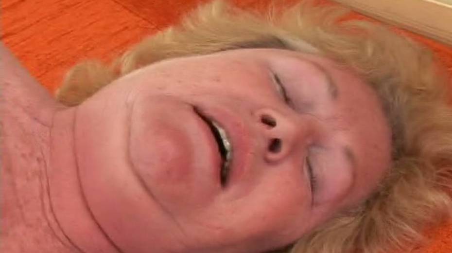 Dirty granny with saggy knockers nailed in her hairy snatch - 8. pic