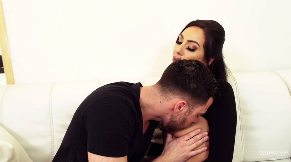 Bitchy brunette Tiffany Brookes gets a mouthful of sperm after crazy pussy pounding episode - 3. pic