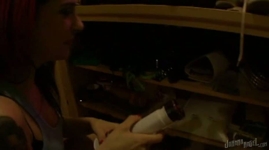 Bitchy red haired wench is gonna fuck herself with fake penis - 3. pic