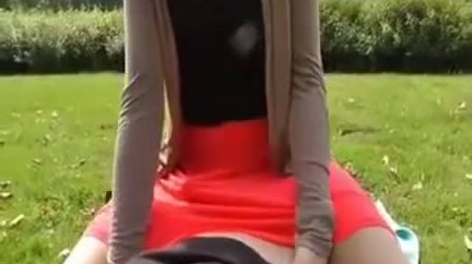 Slim teen rides her BF's dick while he is in jeans - 7. pic