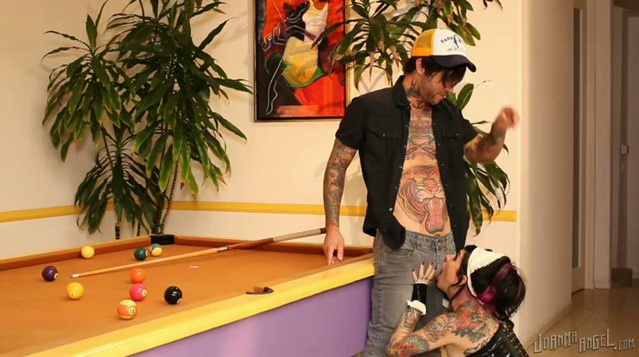 Saucy inked maid sucking big dick deepthroat in dirty porn clip - 7. pic