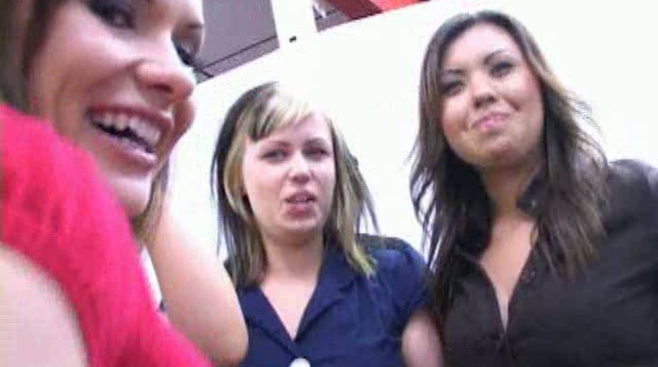 The day when the kinkiest milf bitches got together in the store - 10. pic