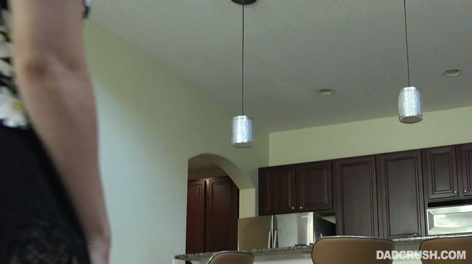 Sweet blond step daughter gets in pants of her perverted step daddy - 11. pic