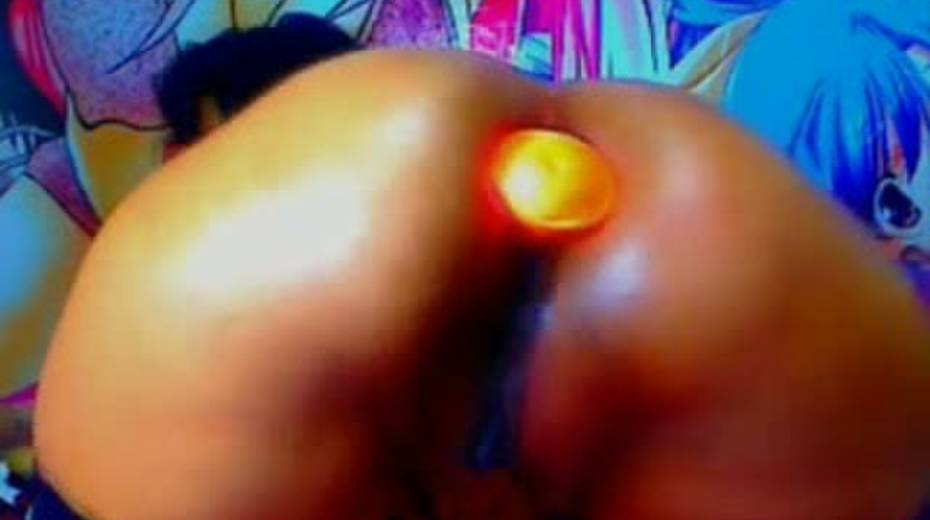 Orgasmic babe drills her ass hole with big anal sex toy - 7. pic